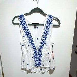 NWT Forever 21 Tank Top Women’s Large